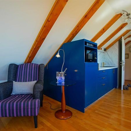 Boutique Guest Accommodation Zephyrus Split Exterior photo