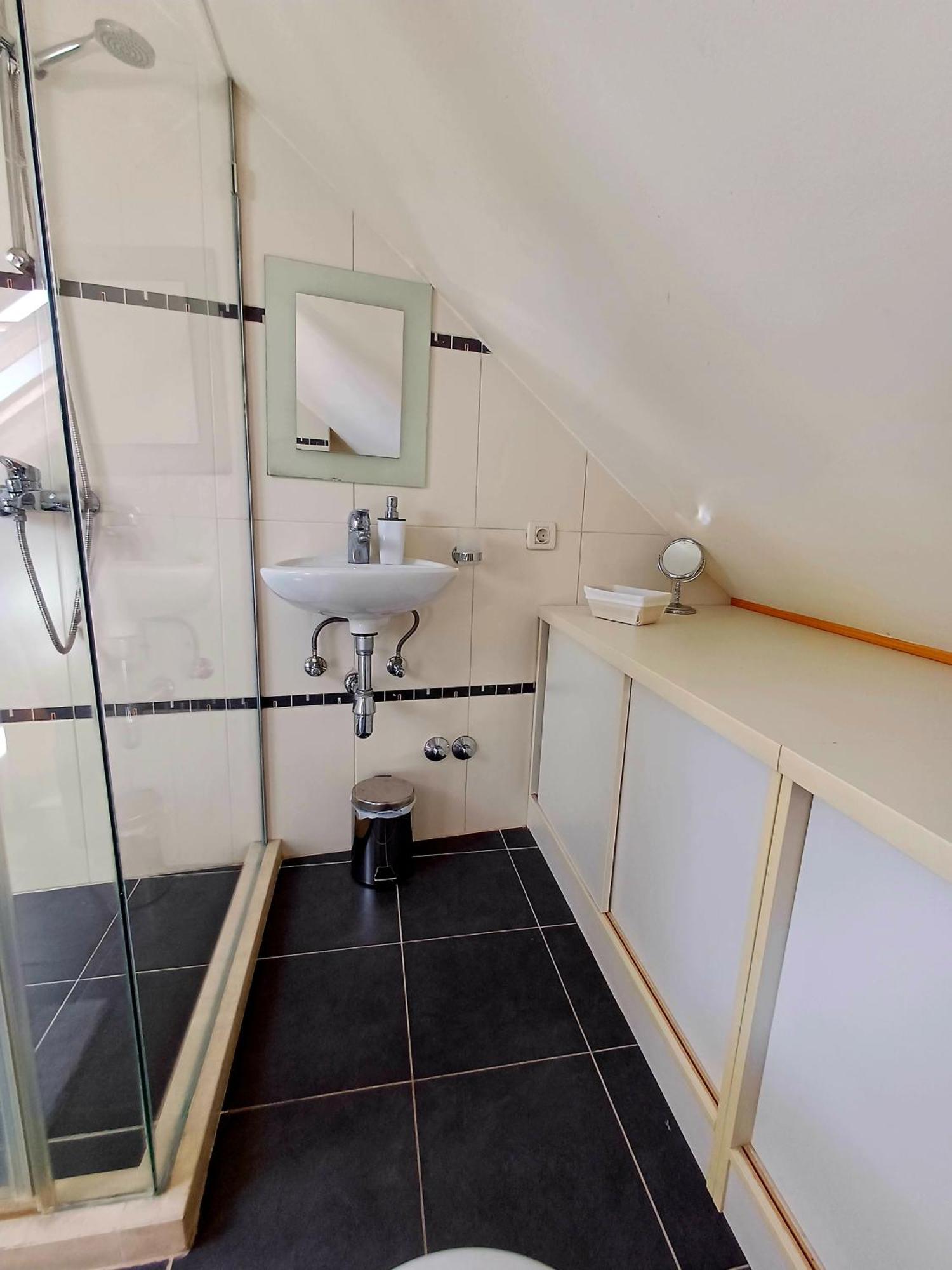 Boutique Guest Accommodation Zephyrus Split Room photo